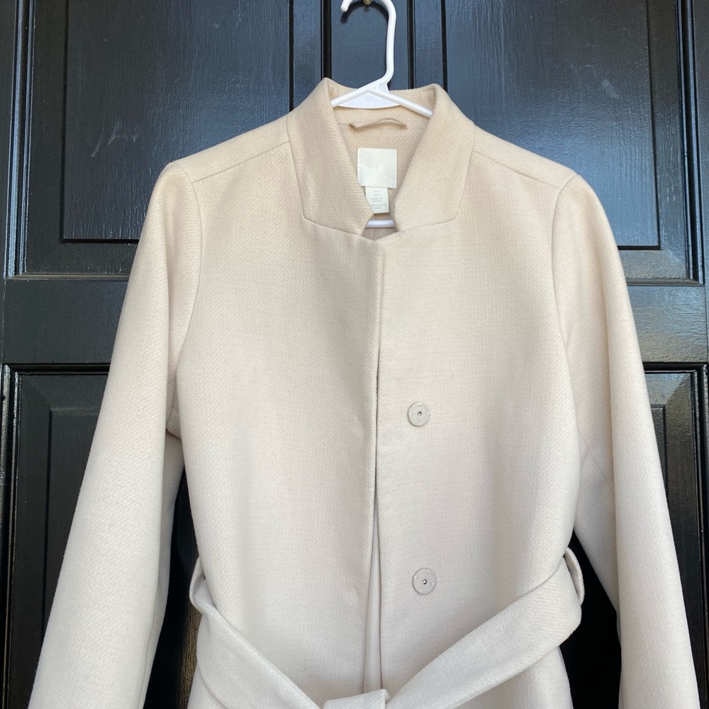 H&M cream mid-length coat